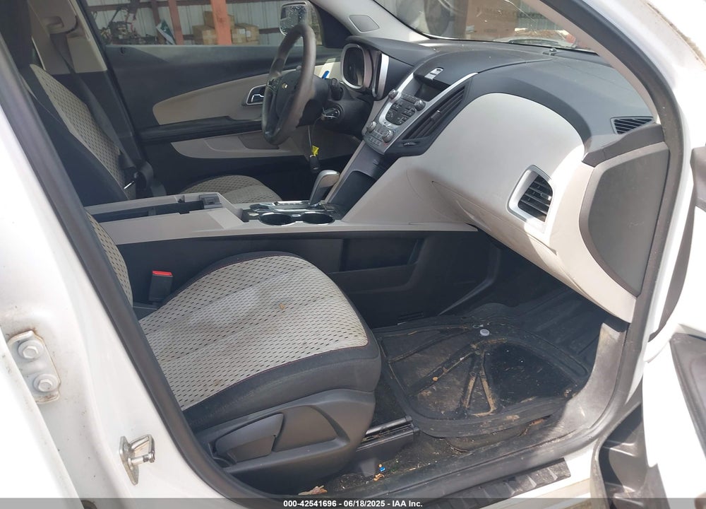 2014 CHEVROLET EQUINOX LS VIN: 1GNALAEK1EZ123005