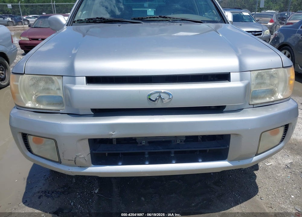2002 INFINITI QX4 LUXURY VIN: JNRDR09X32W210681