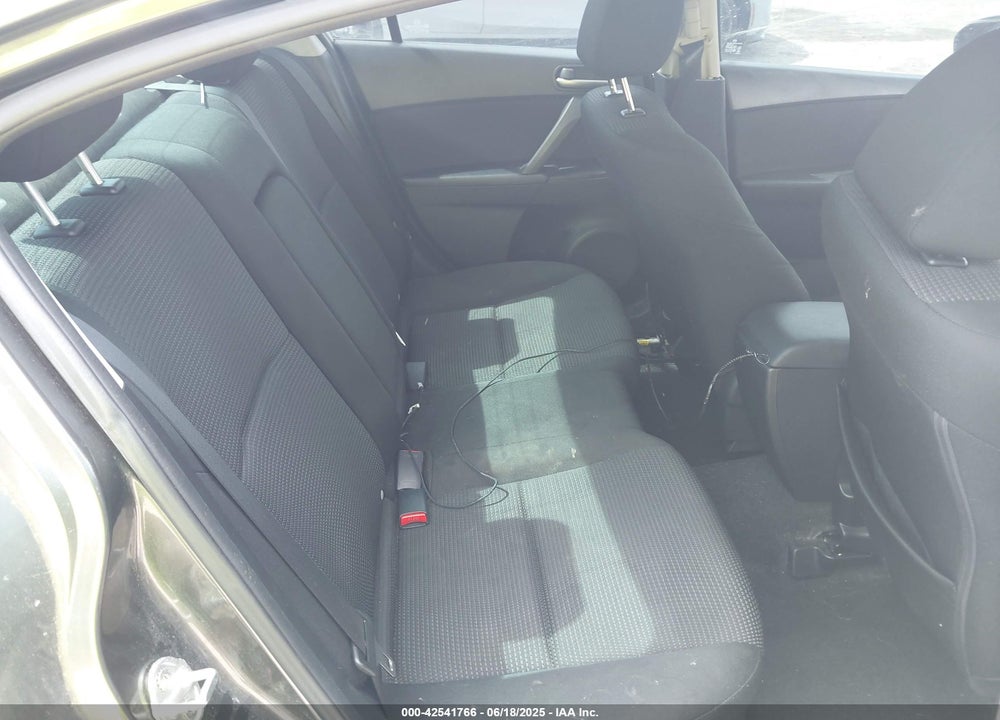 2012 MAZDA 3 VIN: JM1BL1V75C1555049