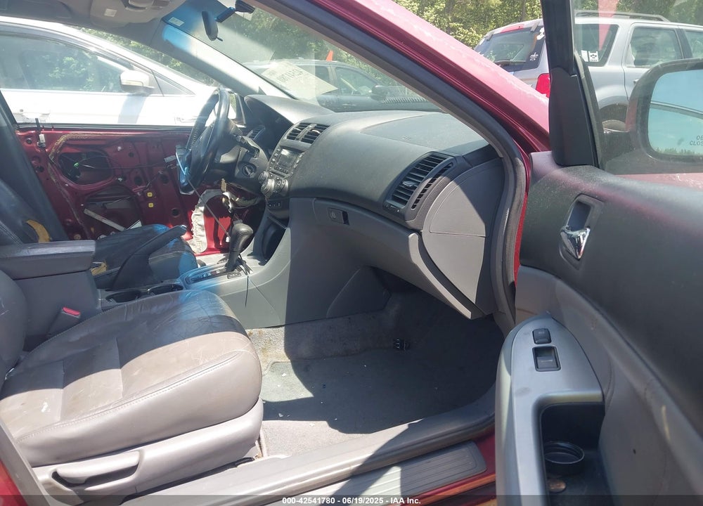 2004 HONDA ACCORD 2.4 EX VIN: 1HGCM56834A073408