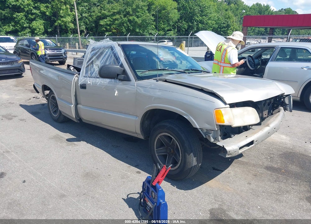 1998 ISUZU HOMBRE S VIN: 1GGCS1446W8668047