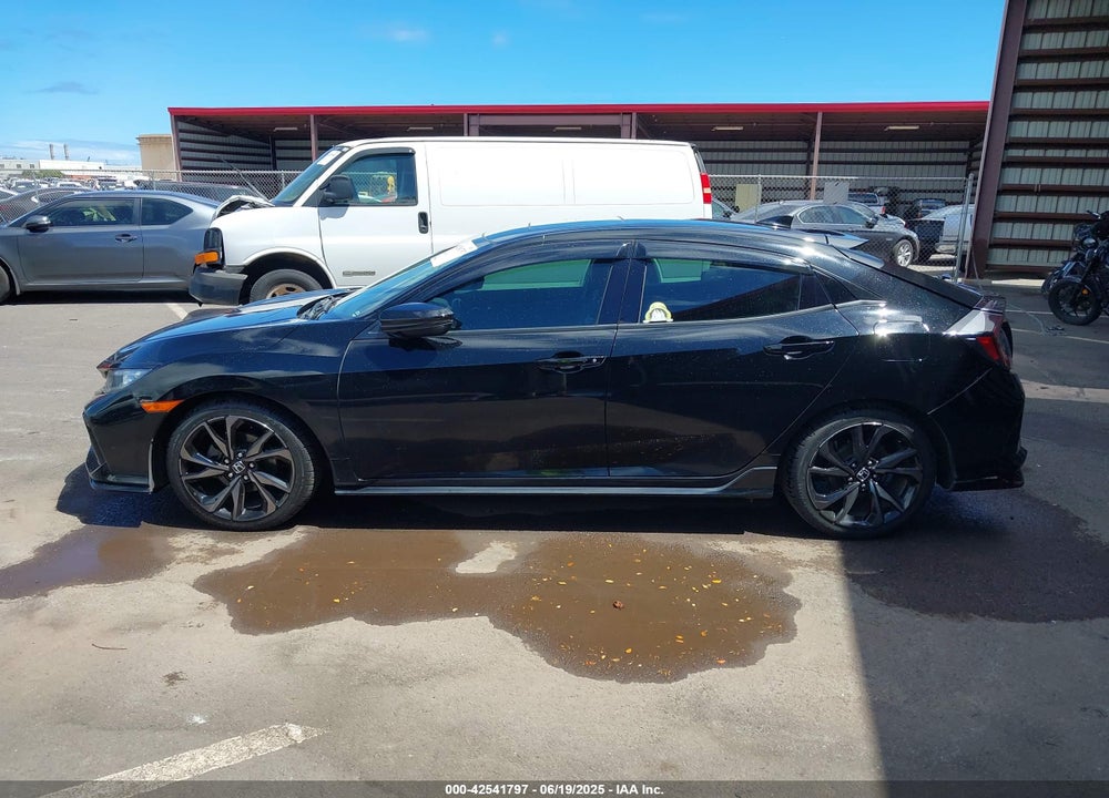 2017 HONDA CIVIC VIN: SHHFK7H96HU217368