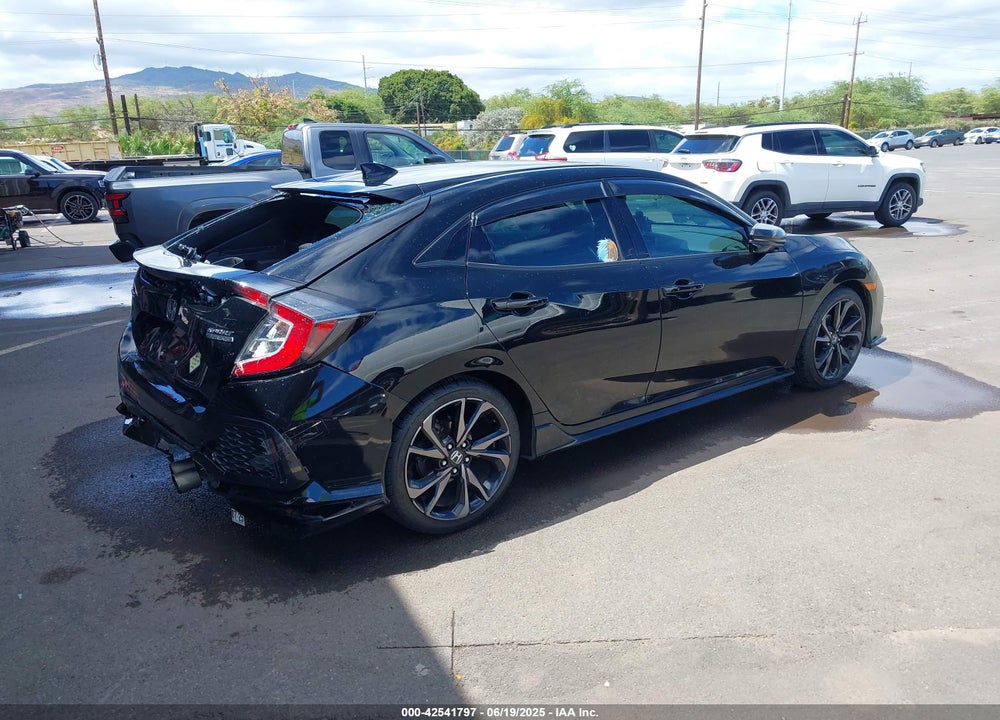 2017 HONDA CIVIC VIN: SHHFK7H96HU217368