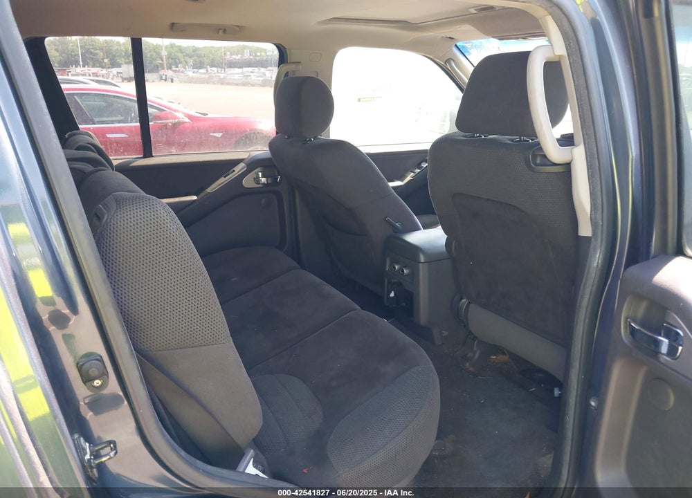 2005 NISSAN PATHFINDER SE VIN: 5N1AR18W55C778885