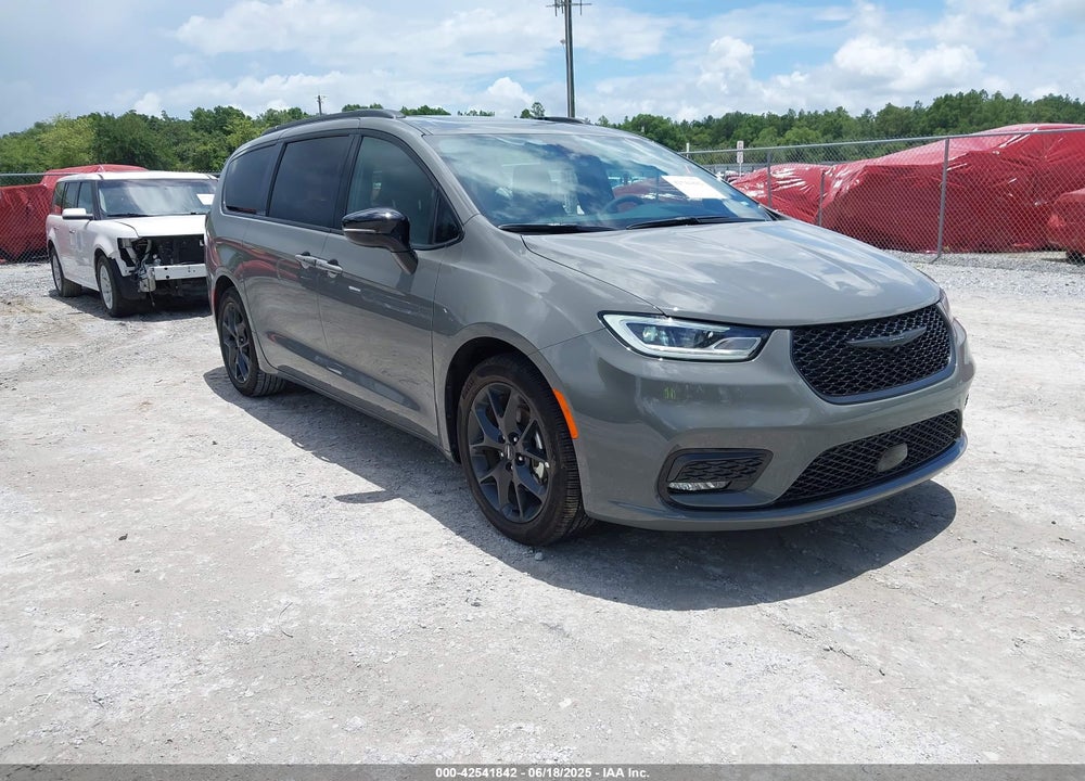 2025 CHRYSLER PACIFICA LIMITED VIN: 2C4RC1GG0SR518187