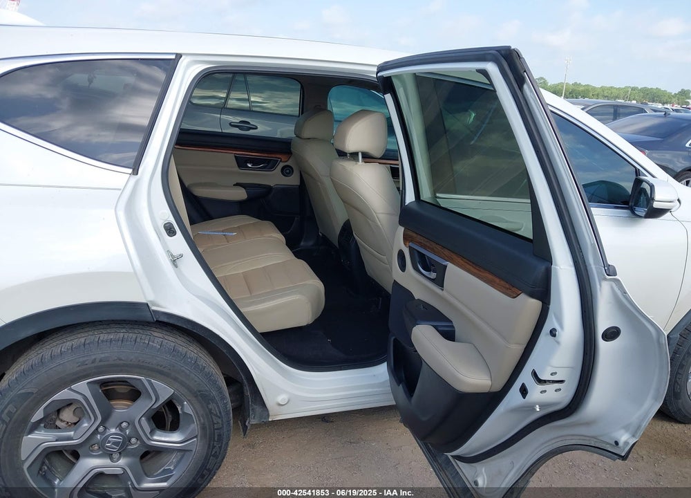 2017 HONDA CR-V VIN: 2HKRW2H89HH623465