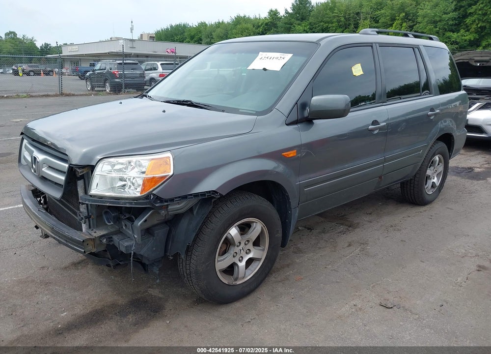 2008 HONDA PILOT EX VIN: 5FNYF18408B007252