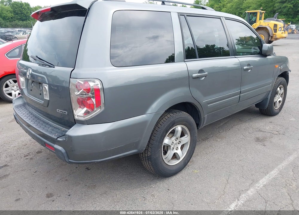 2008 HONDA PILOT EX VIN: 5FNYF18408B007252
