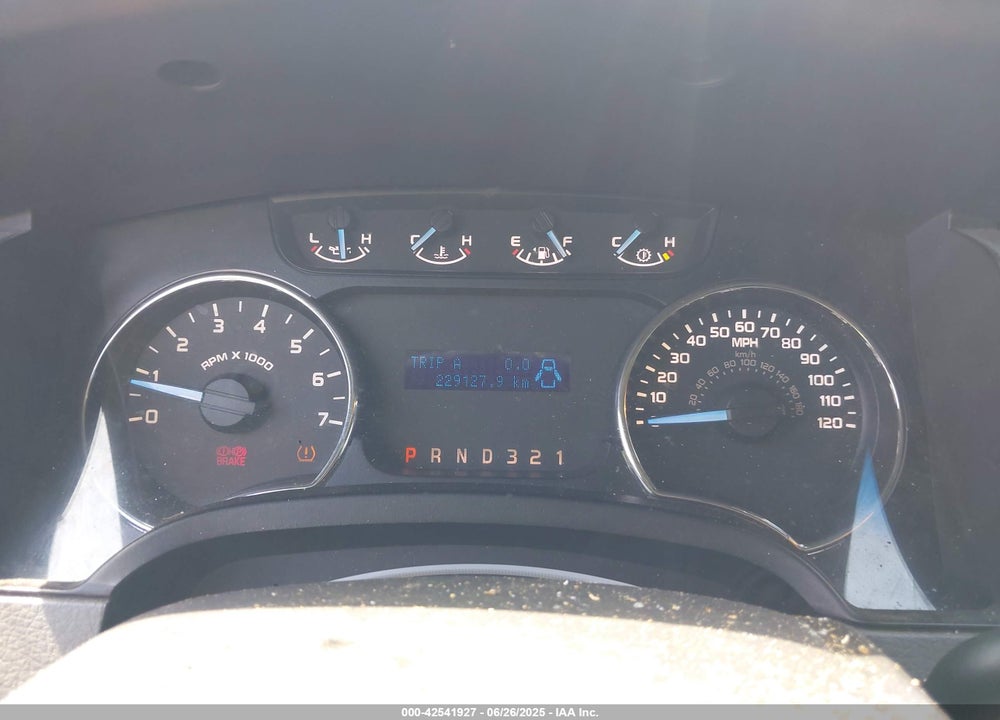 2011 FORD F-150 VIN: 1FTFX1EF5BFC30190