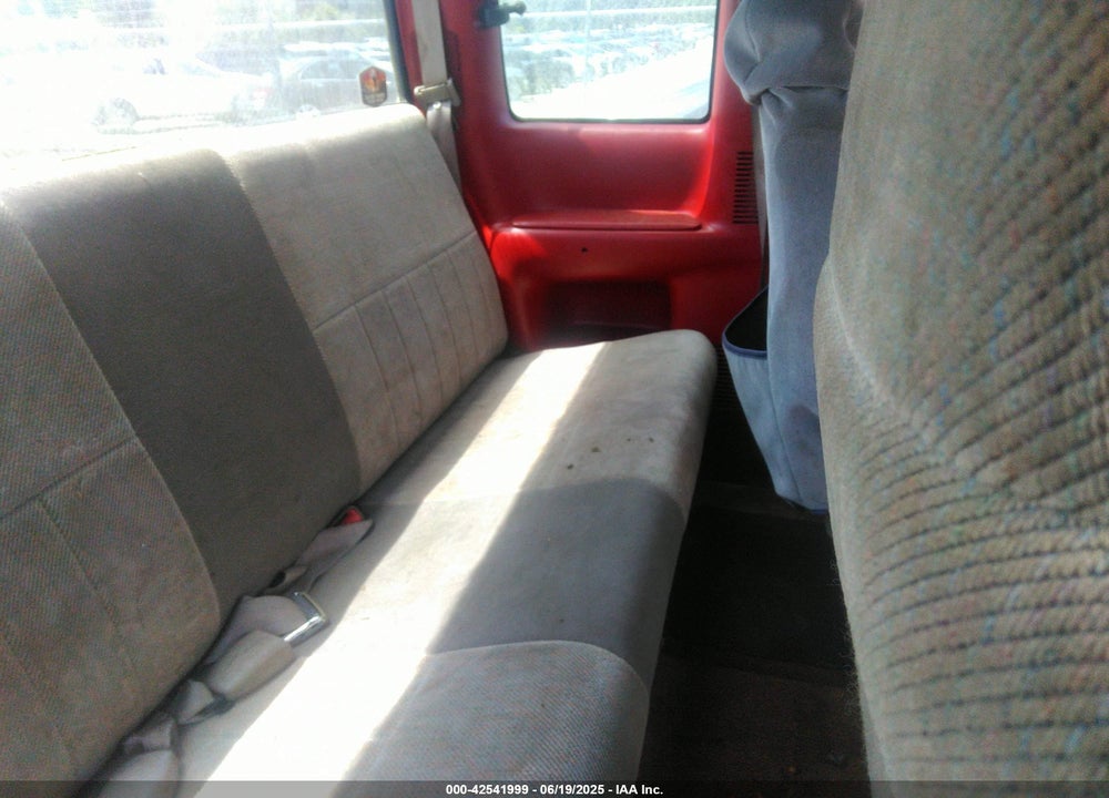 1996 DODGE RAM 1500 VIN: 3B7HF13Z7TG106897