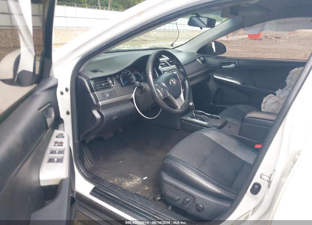 2013 TOYOTA CAMRY SE VIN: 4T1BF1FK1DU708368