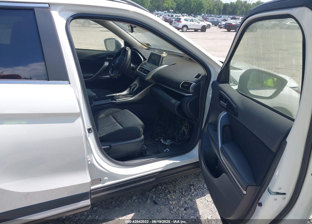 2020 MITSUBISHI ECLIPSE CROSS VIN: JA4AS5AA8LZ029307