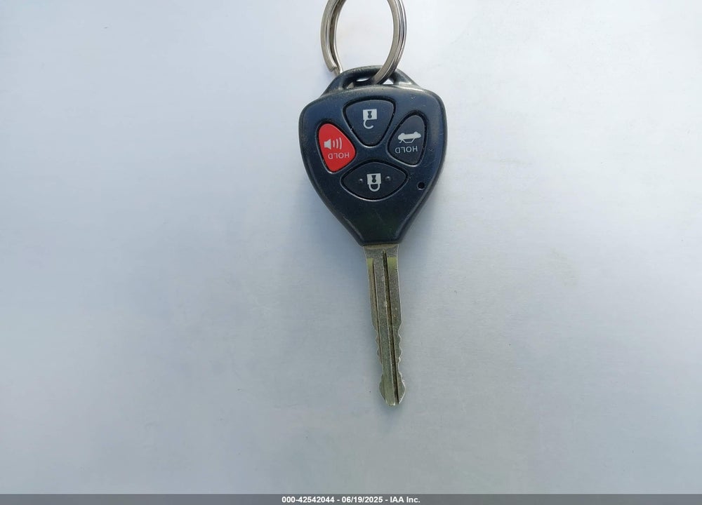 2007 TOYOTA CAMRY LE VIN: 4T1BE46K87U008727
