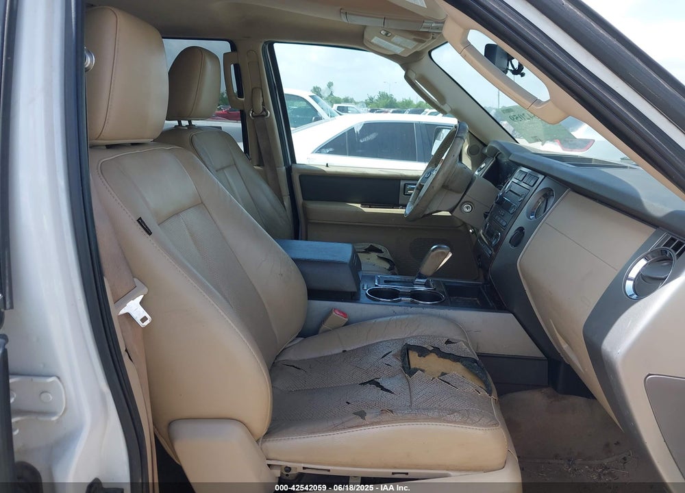 2014 FORD EXPEDITION VIN: 1FMJU1H56EEF25651