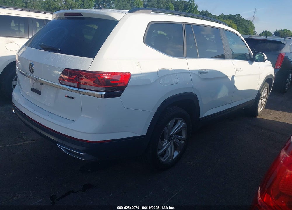 2021 VOLKSWAGEN ATLAS VIN: 1V2HR2CA8MC575779
