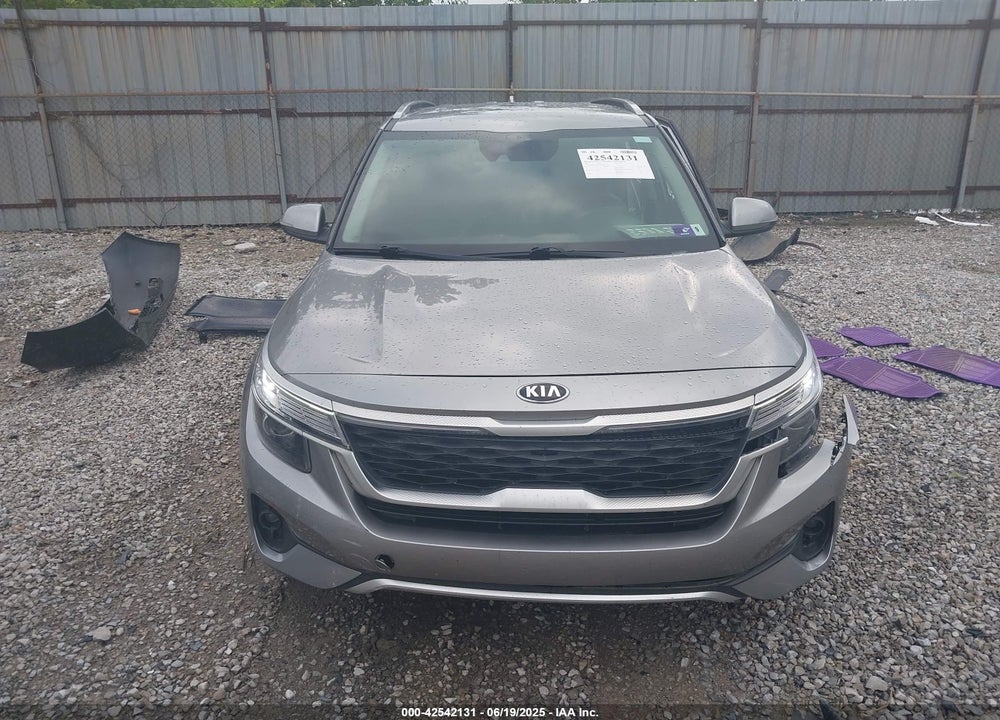 2021 KIA SELTOS VIN: KNDEUCAA2M7099890
