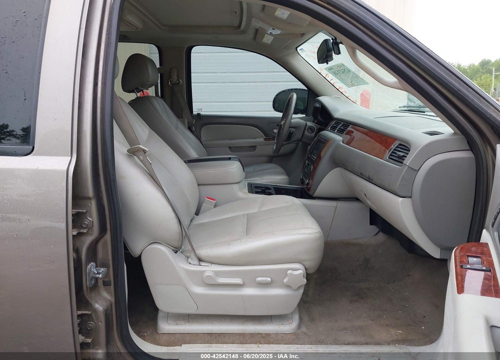 2012 CHEVROLET TAHOE LT VIN: 1GNSCBE01CR123298