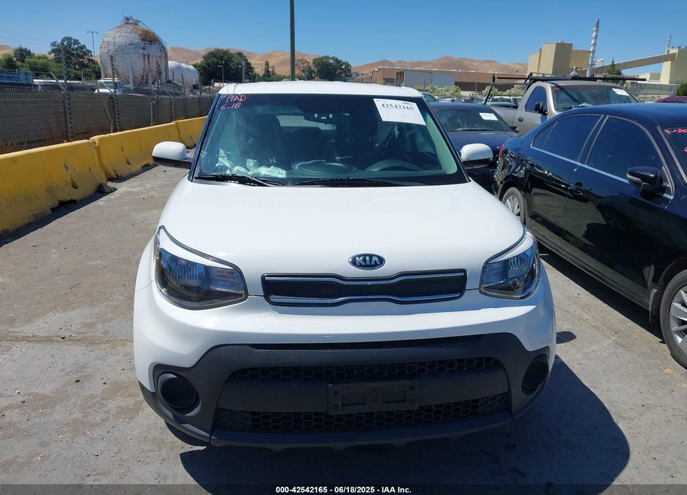 2017 KIA SOUL VIN: KNDJN2A29H7488577