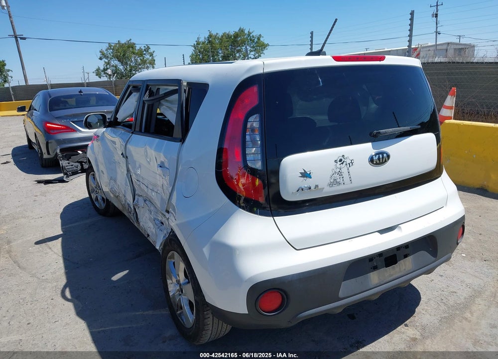 2017 KIA SOUL VIN: KNDJN2A29H7488577