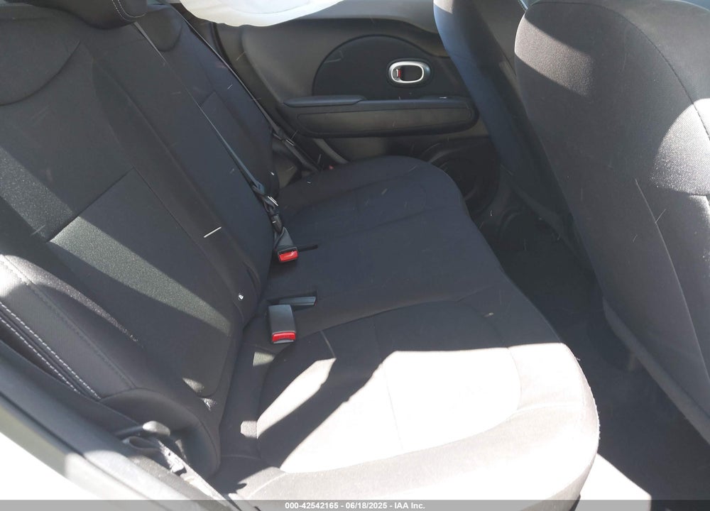 2017 KIA SOUL VIN: KNDJN2A29H7488577