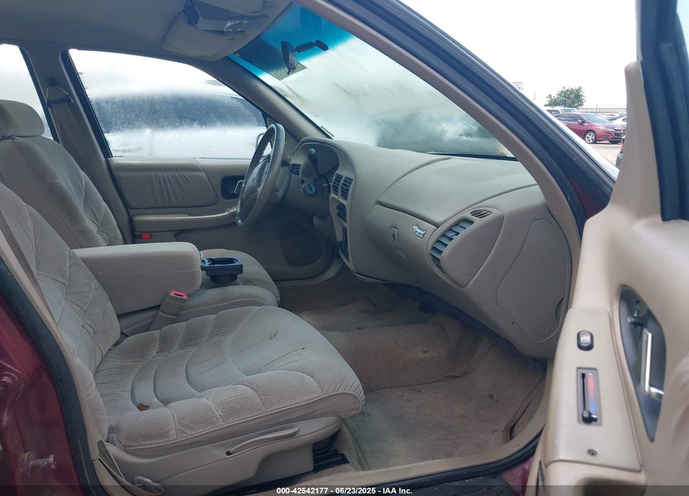 1996 BUICK REGAL LIMITED VIN: 2G4WD52K1T1442526