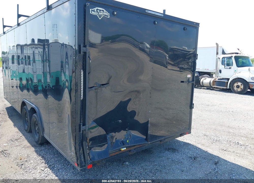 2025 DIAMOND 8.5 X 20 ENCLOSED TRAILER VIN: 53NBE2021S1111598