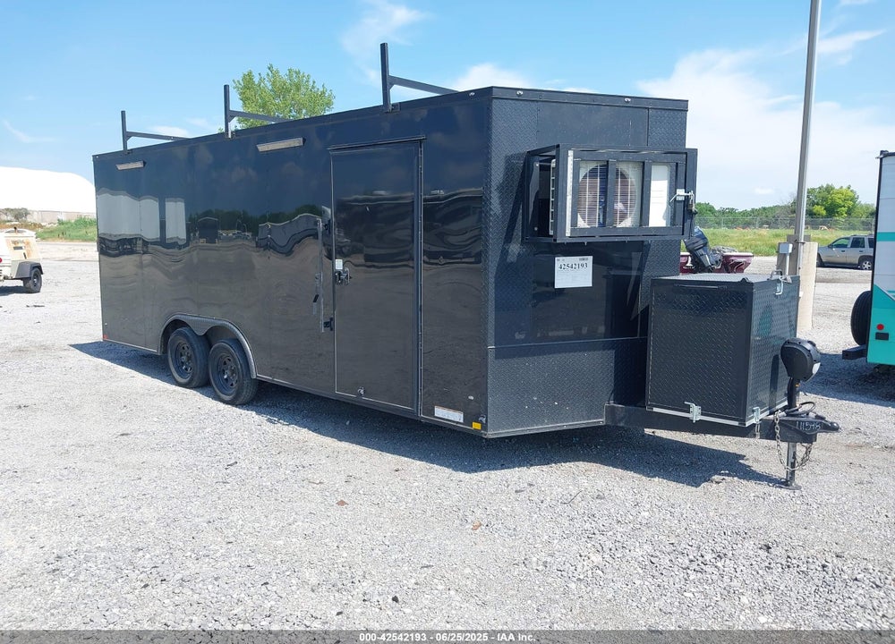 2025 DIAMOND 8.5 X 20 ENCLOSED TRAILER VIN: 53NBE2021S1111598