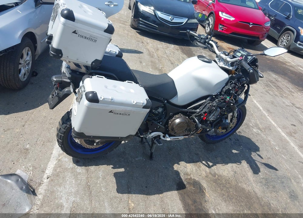 2019 YAMAHA XT1200ZE VIN: JYADP05EXKA001201