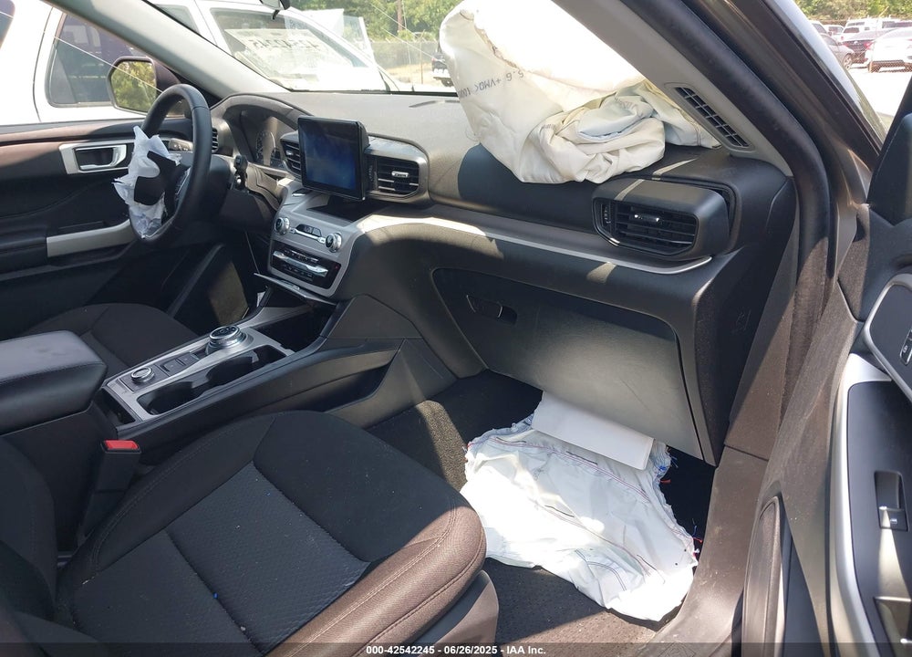 2024 FORD EXPLORER VIN: 1FMSK8DH1RGA69457