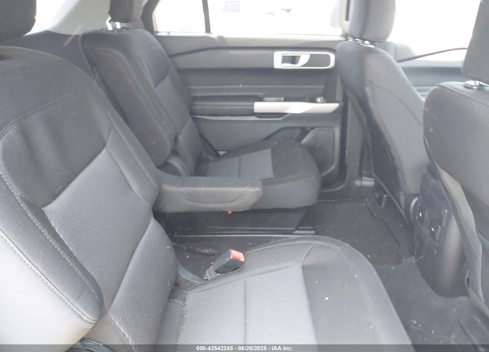 2024 FORD EXPLORER VIN: 1FMSK8DH1RGA69457