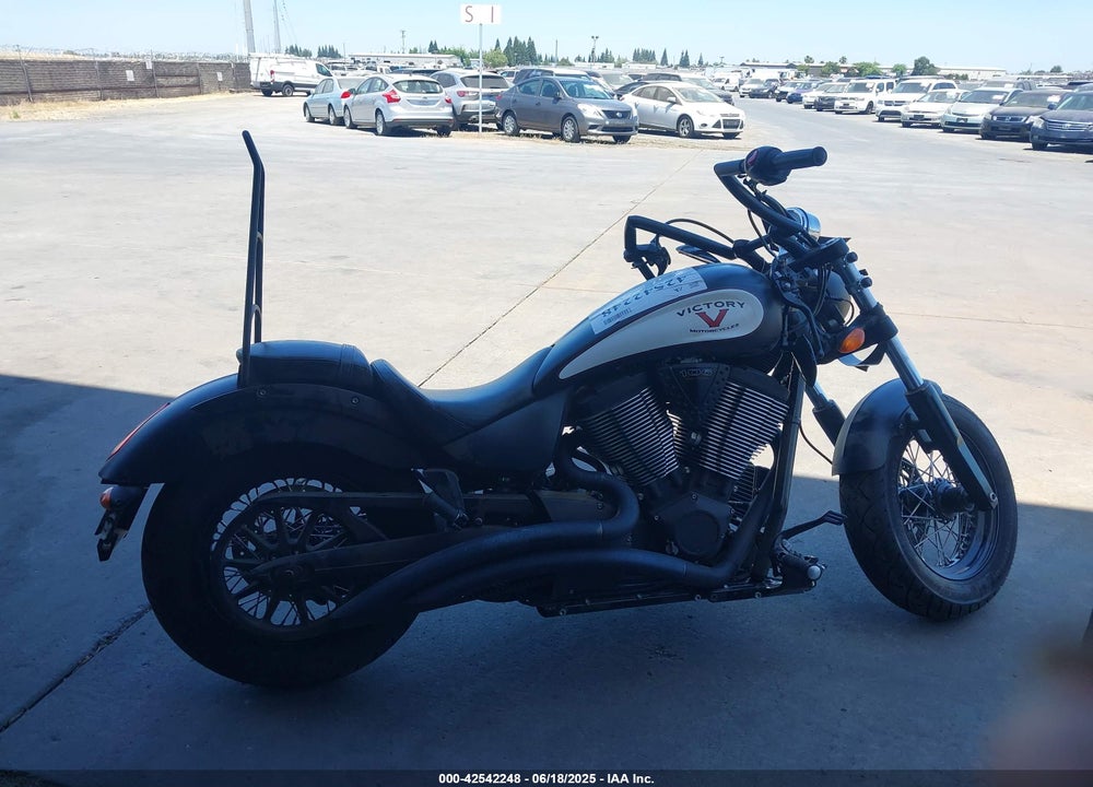 2016 VICTORY MOTORCYCLES HIGH-BALL VIN: 5VPWB36NXG3051556