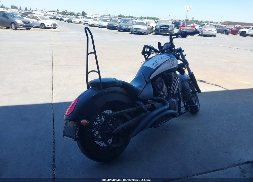2016 VICTORY MOTORCYCLES HIGH-BALL VIN: 5VPWB36NXG3051556
