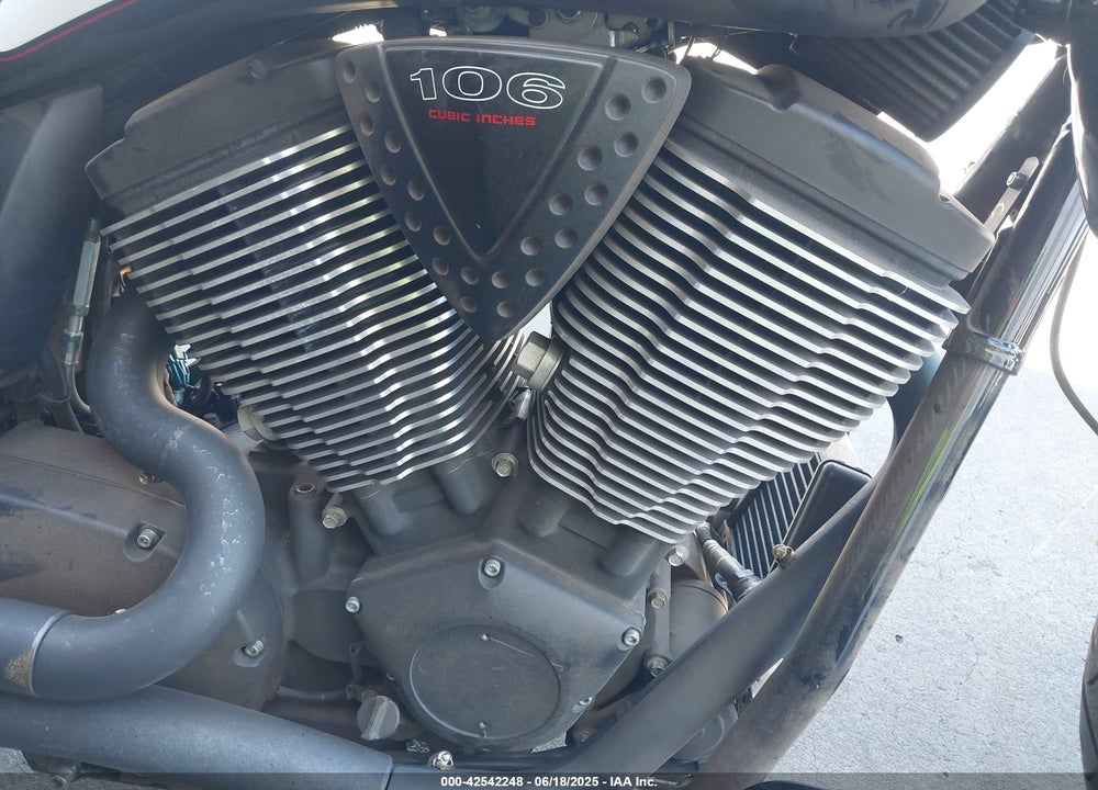 2016 VICTORY MOTORCYCLES HIGH-BALL VIN: 5VPWB36NXG3051556