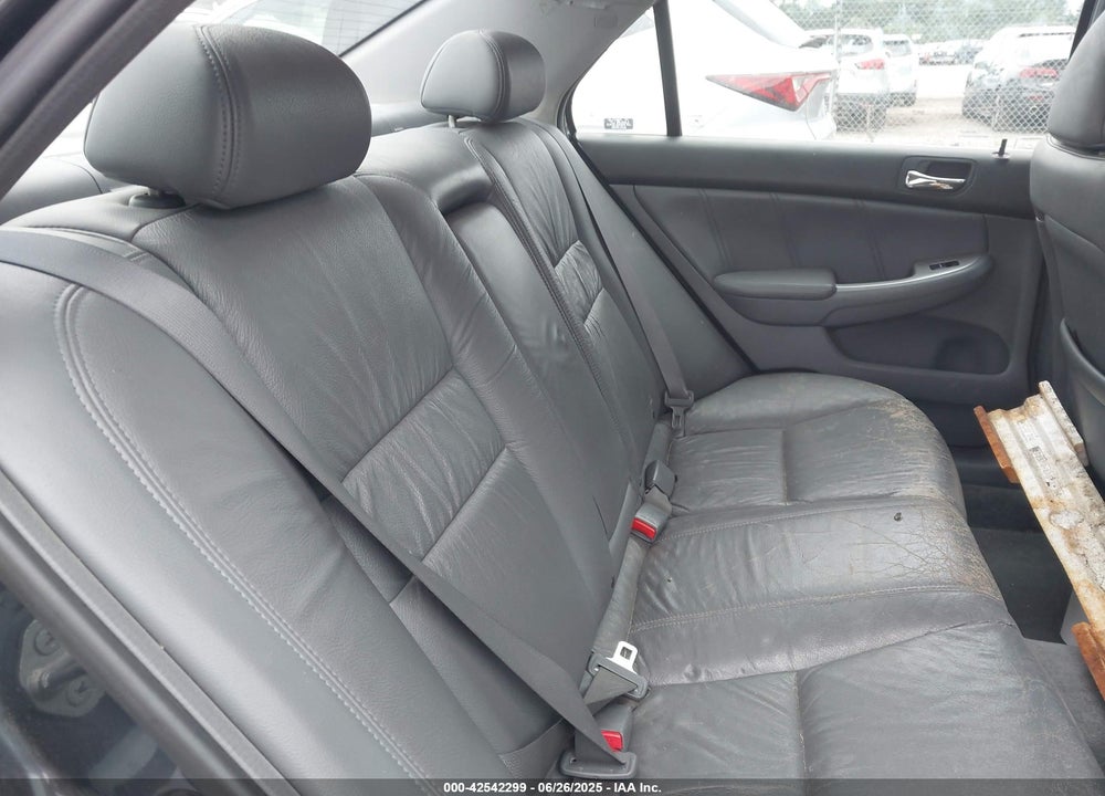2007 HONDA ACCORD VIN: 1HGCM66557A093496