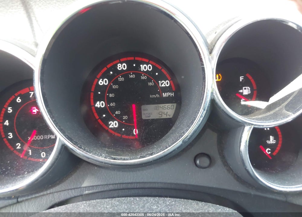 2005 TOYOTA MATRIX VIN: 2T1KR32EX5C377473