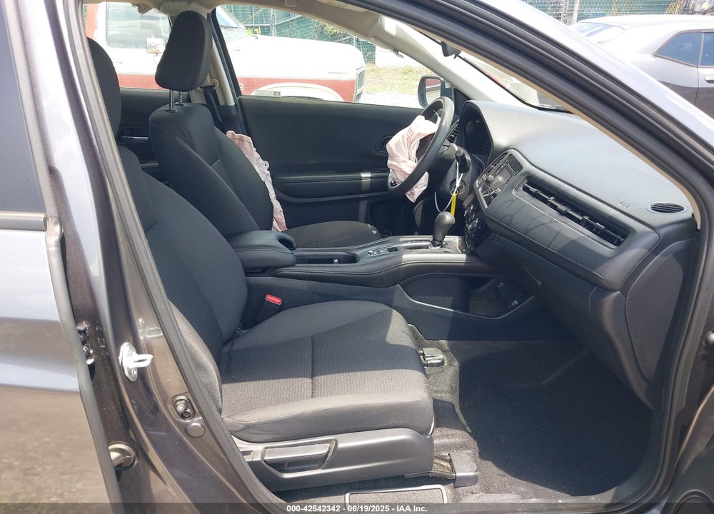 2021 HONDA HR-V VIN: 3CZRU6H36MM746835