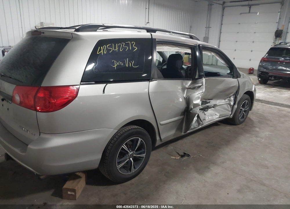2009 TOYOTA SIENNA VIN: 5TDZK23C89S245044