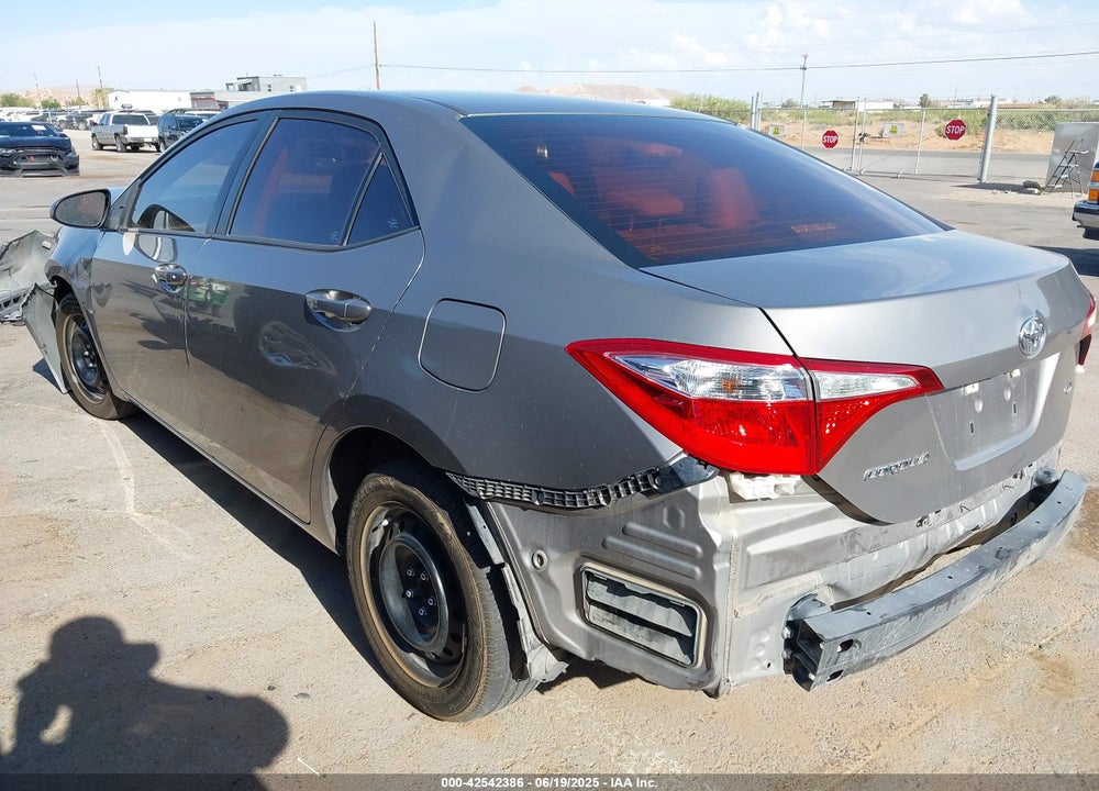 2015 TOYOTA COROLLA VIN: 5YFBURHE0FP304395