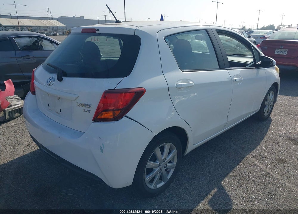 2015 TOYOTA YARIS LE VIN: VNKKTUD36FA054974