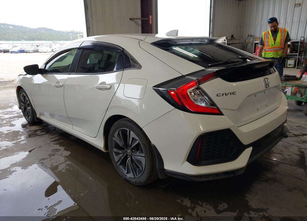 2017 HONDA CIVIC EX VIN: SHHFK7H53HU200508