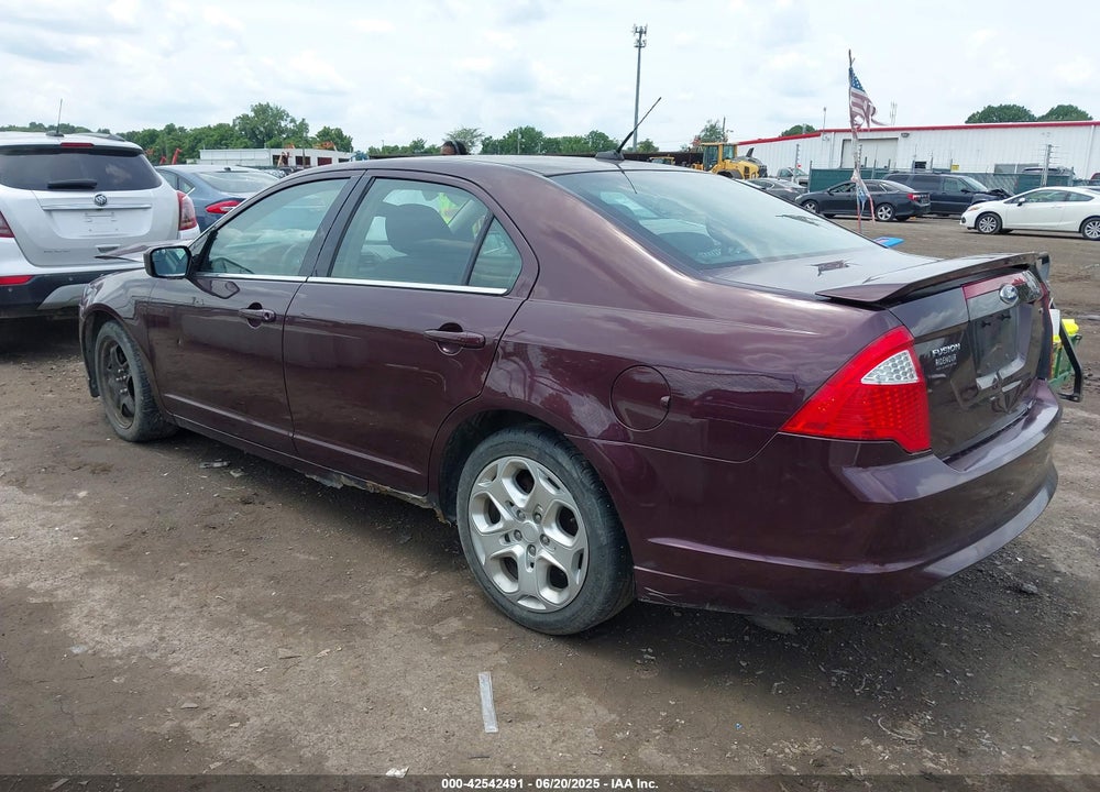 2011 FORD FUSION VIN: 3FAHP0HA5BR177468