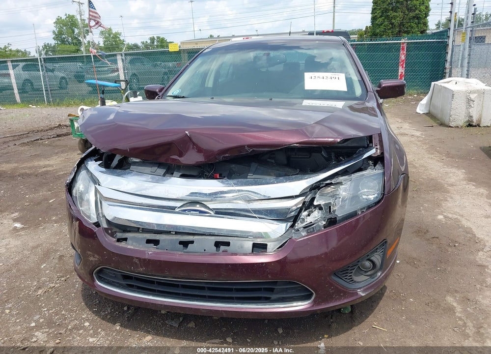 2011 FORD FUSION VIN: 3FAHP0HA5BR177468