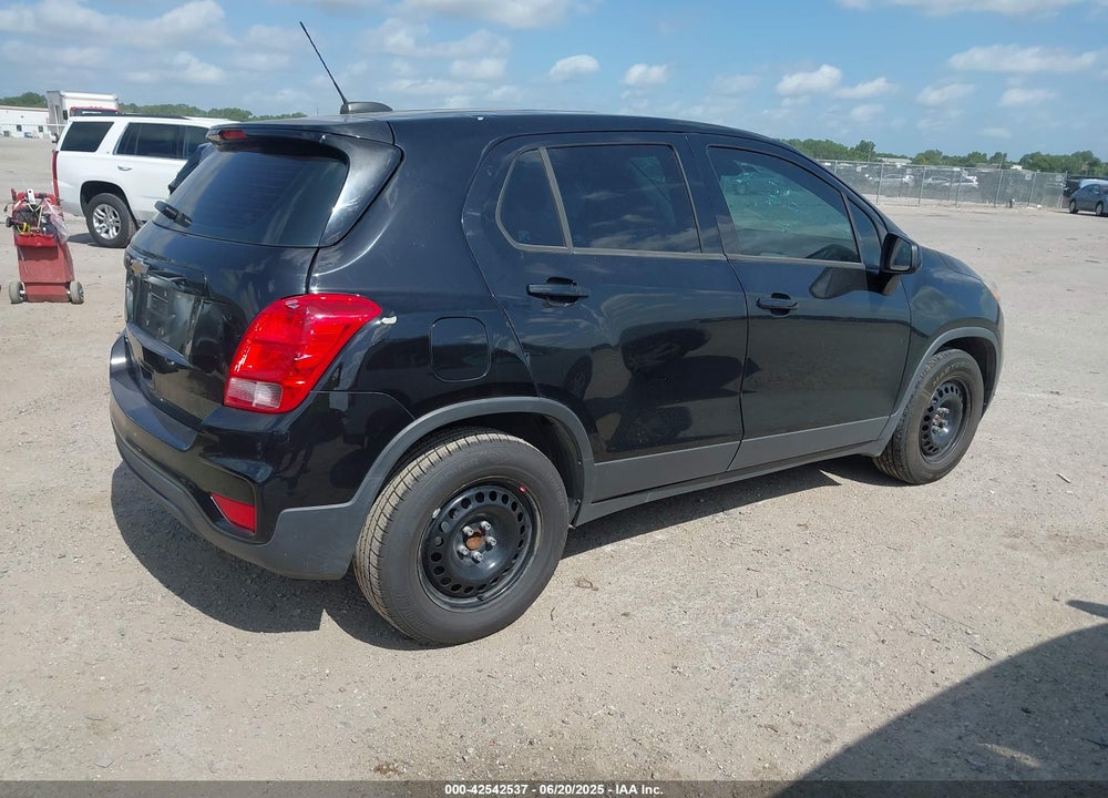 2017 CHEVROLET TRAX LS VIN: 3GNCJKSB0HL279573