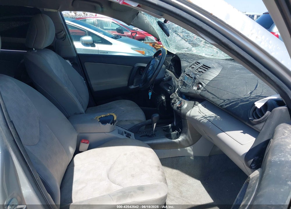 2011 TOYOTA RAV4 VIN: 2T3BF4DV1BW085420