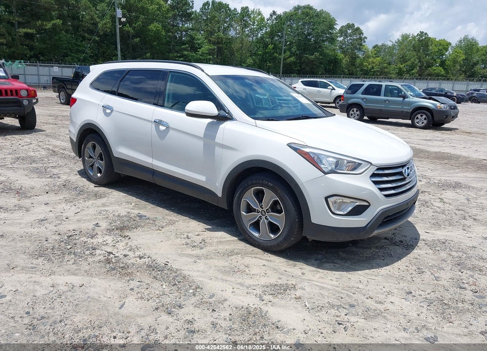 2016 HYUNDAI SANTA FE VIN: KM8SMDHF5GU149158