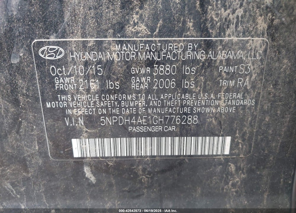 2016 HYUNDAI ELANTRA VIN: 5NPDH4AE1GH776288