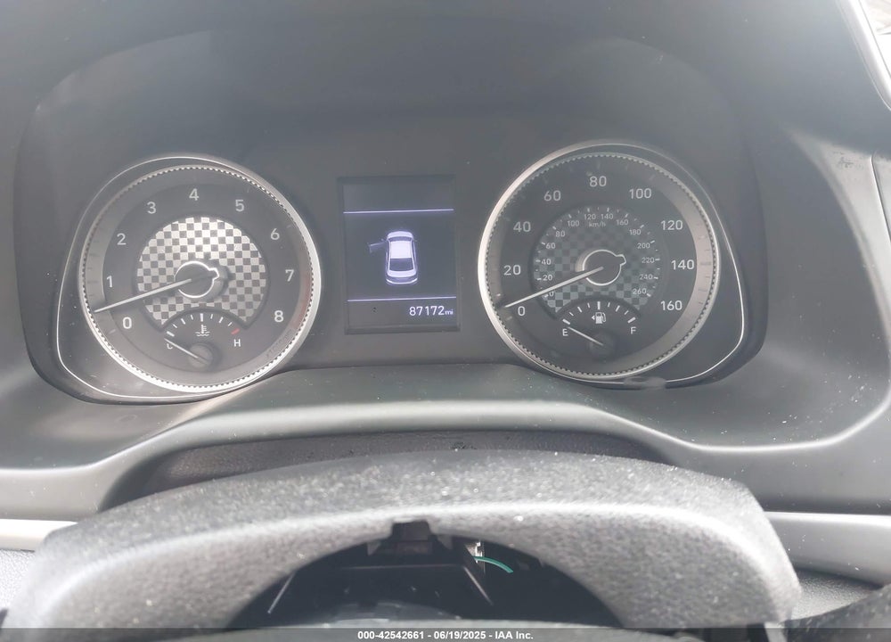 2020 HYUNDAI ELANTRA VIN: 5NPD84LF2LH604979