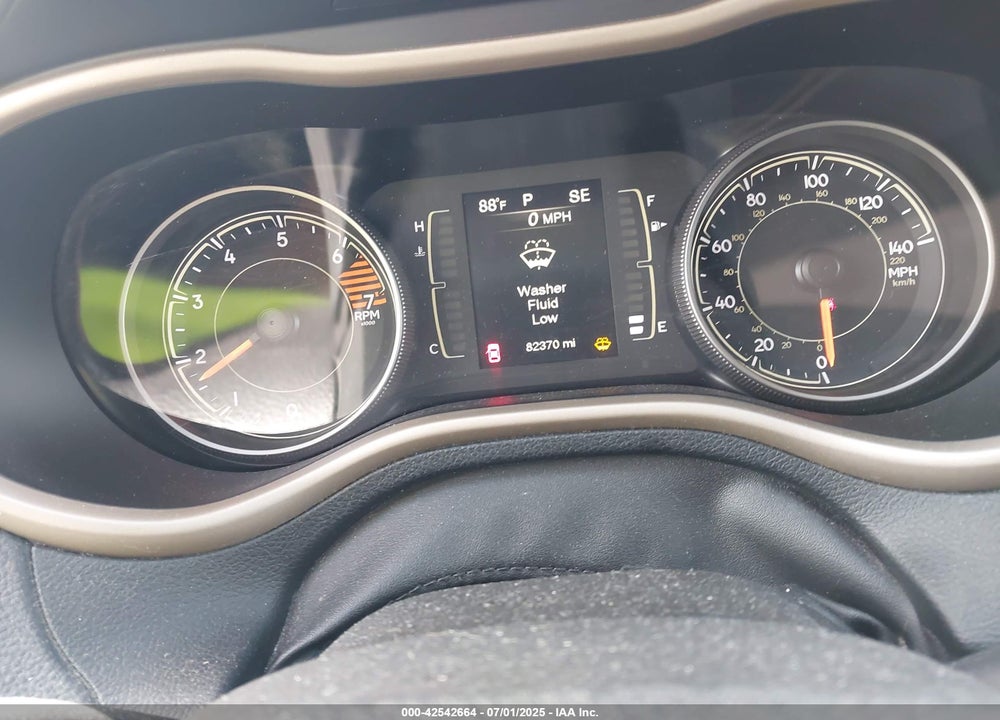 2018 JEEP CHEROKEE VIN: 1C4PJLCB5JD568524