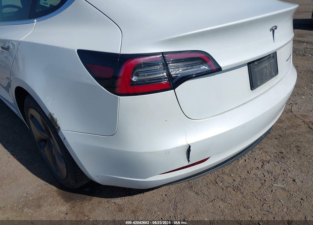 2020 TESLA MODEL 3 LONG RANGE DUAL MOTOR ALL-WHEEL DRIVE VIN: 5YJ3E1EB6LF795172