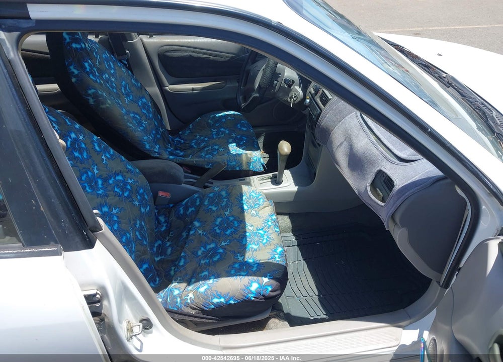 2000 TOYOTA COROLLA LE VIN: 1NXBR12E2YZ398261